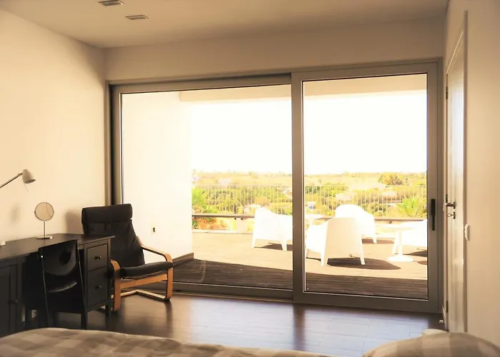 Villa Spacious Sunset With Breathtaking View Portimao